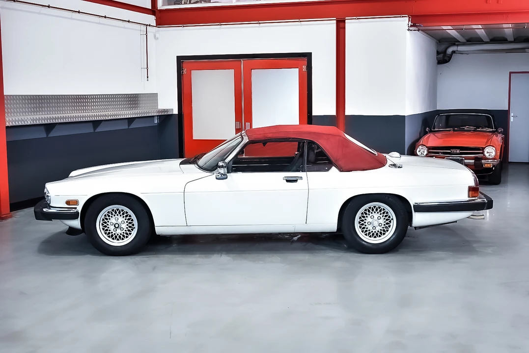 1989 Jaguar XJS Convertible - Image 13 of 31
