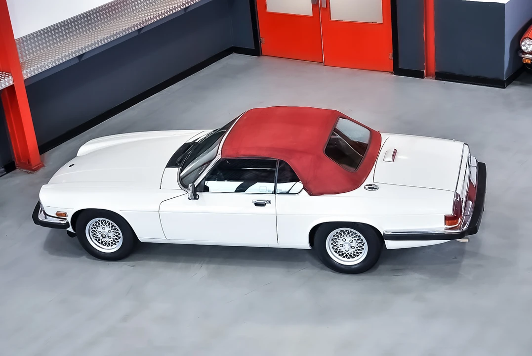 1989 Jaguar XJS Convertible - Image 29 of 31