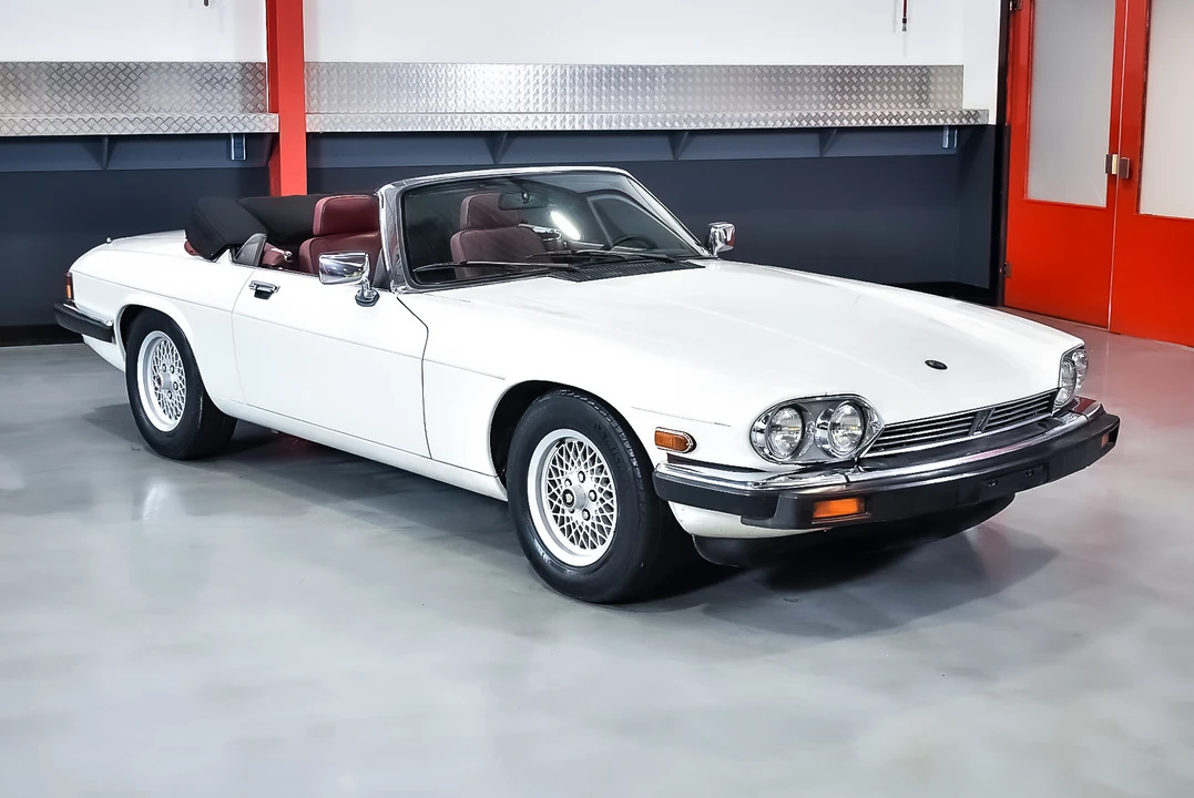 1989 Jaguar XJS Convertible - Image 4 of 31