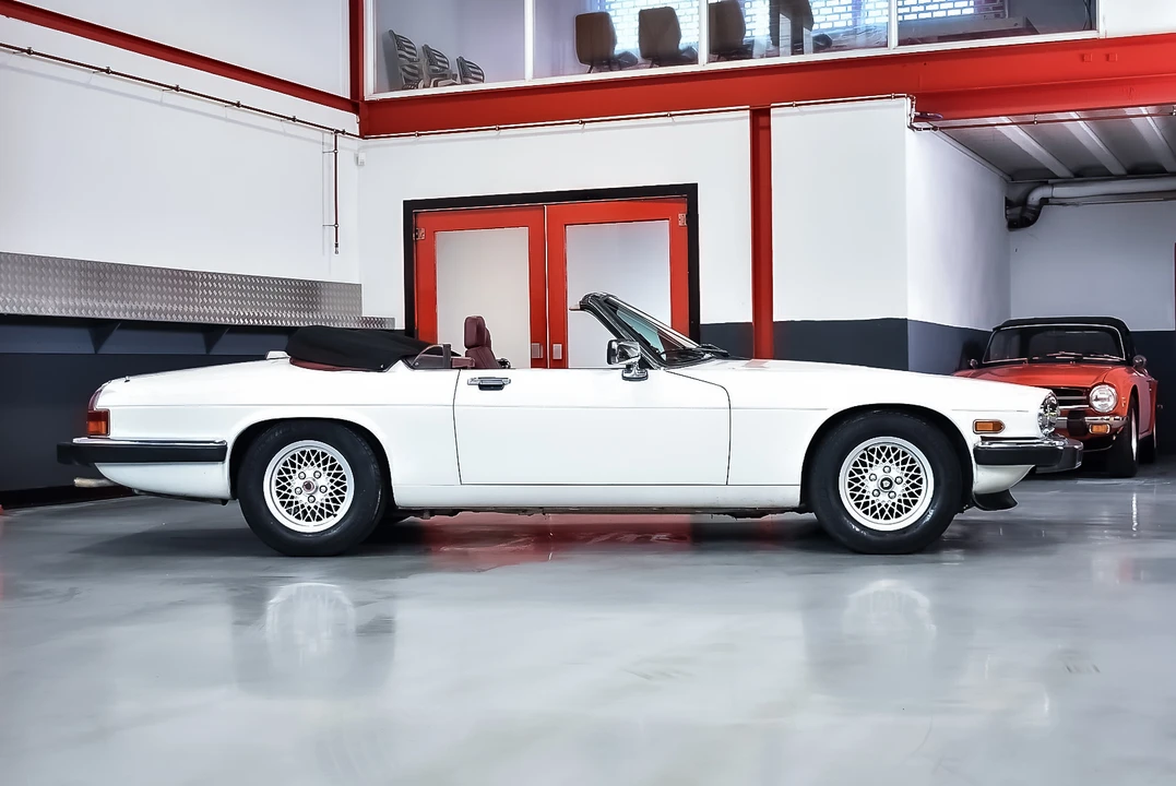 1989 Jaguar XJS Convertible - Image 17 of 31
