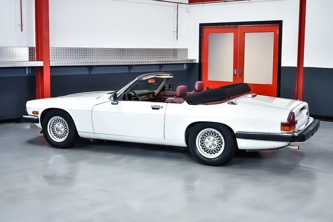 1989 Jaguar XJS Convertible - Image 21 of 31
