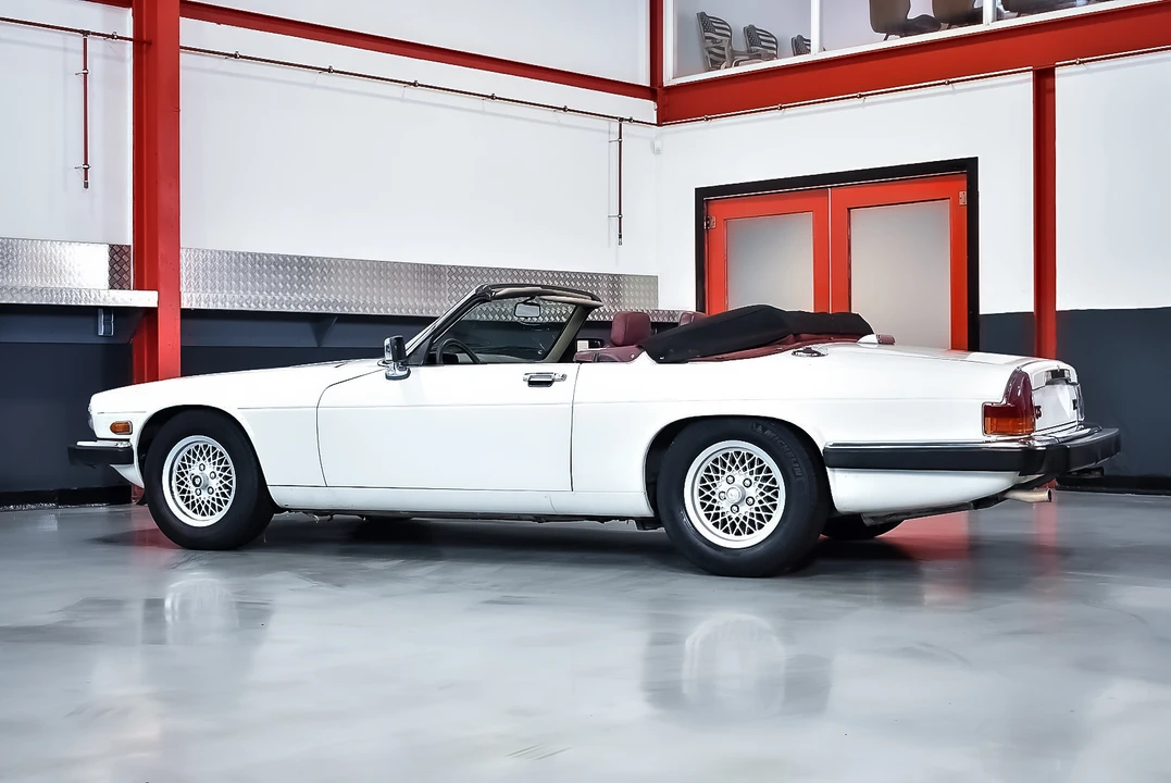 1989 Jaguar XJS Convertible - Image 9 of 31