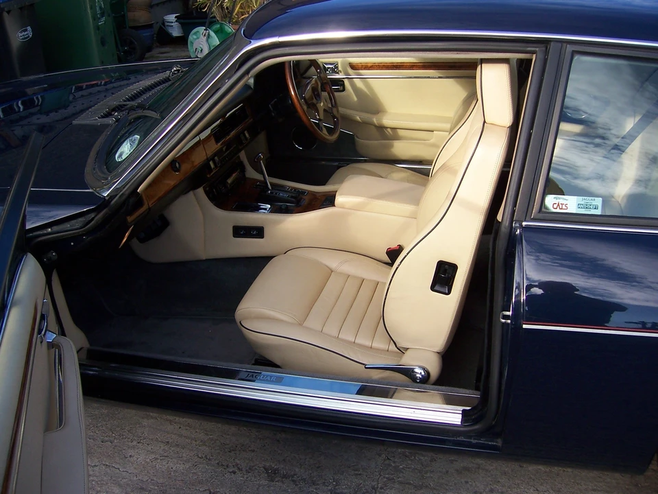 1989 Jaguar XJS Pre-Facelift V12 - Image 3 of 4