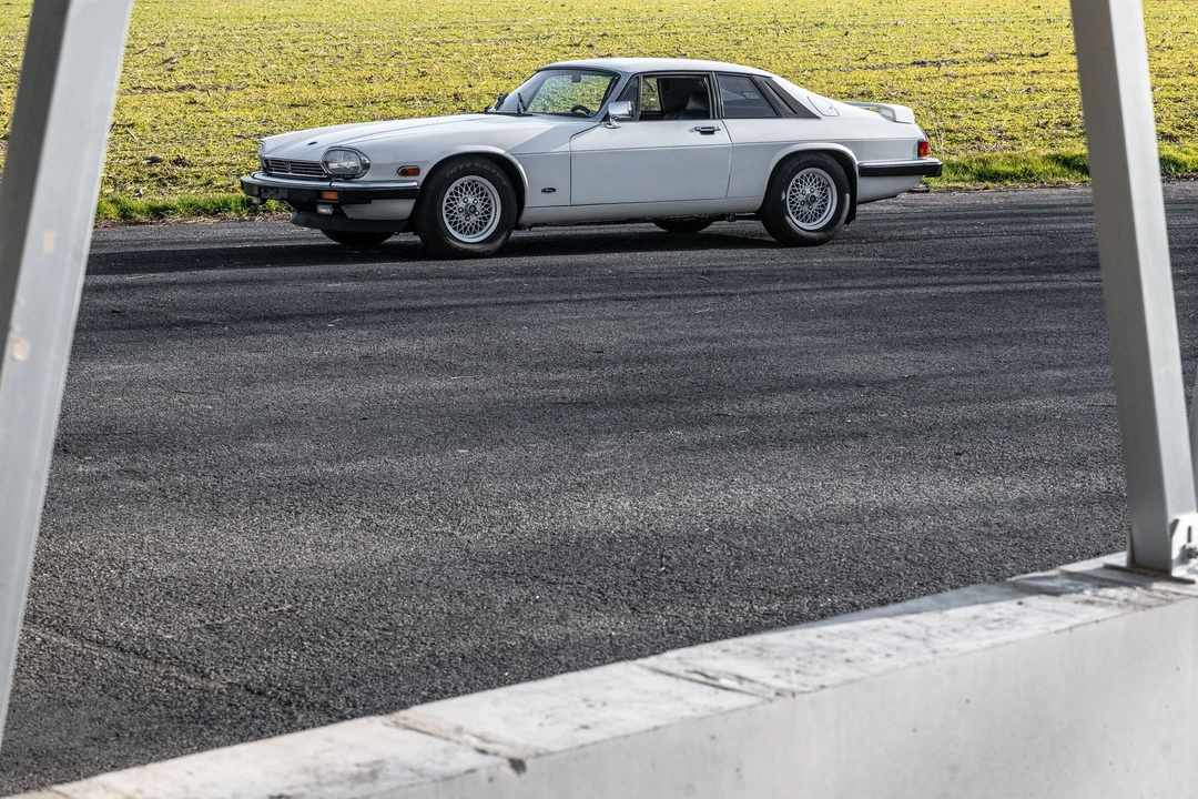 1989 Jaguar XJS Pre-Facelift V12 - Image 2 of 17