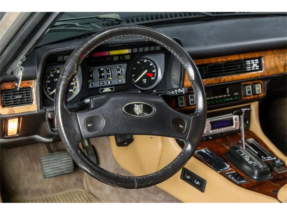 1989 Jaguar XJ40 XJ - Image 25 of 31
