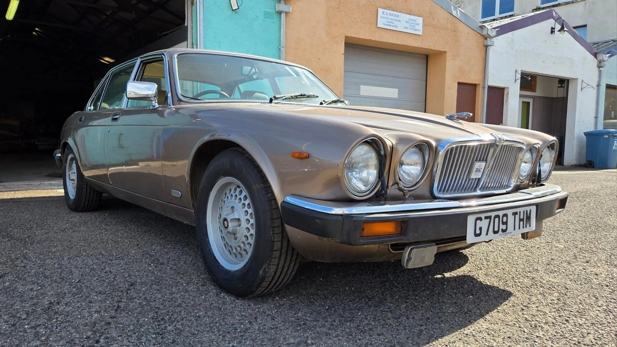 1989 Jaguar XJ Series 3 - Image 5 of 30