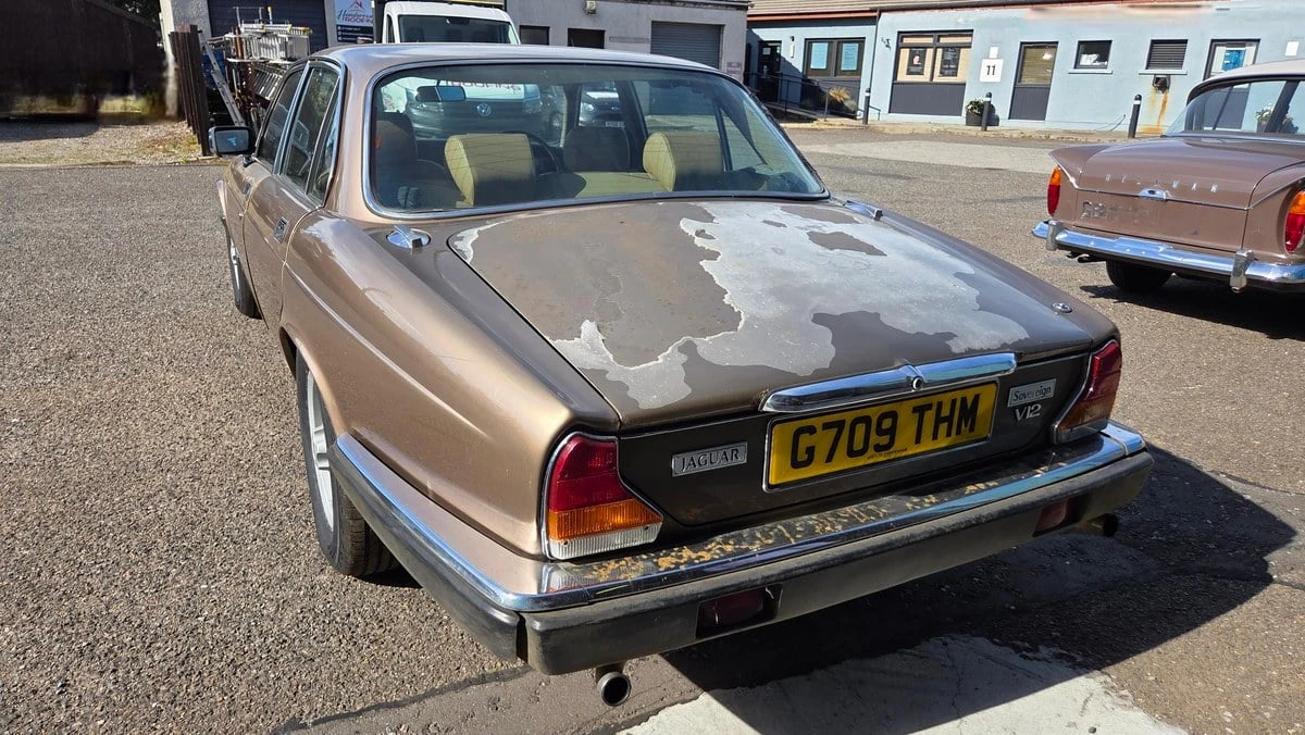 1989 Jaguar XJ Series 3 - Image 11 of 30