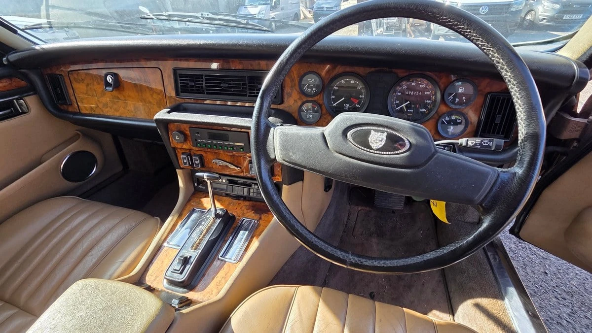 1989 Jaguar XJ Series 3 - Image 26 of 30
