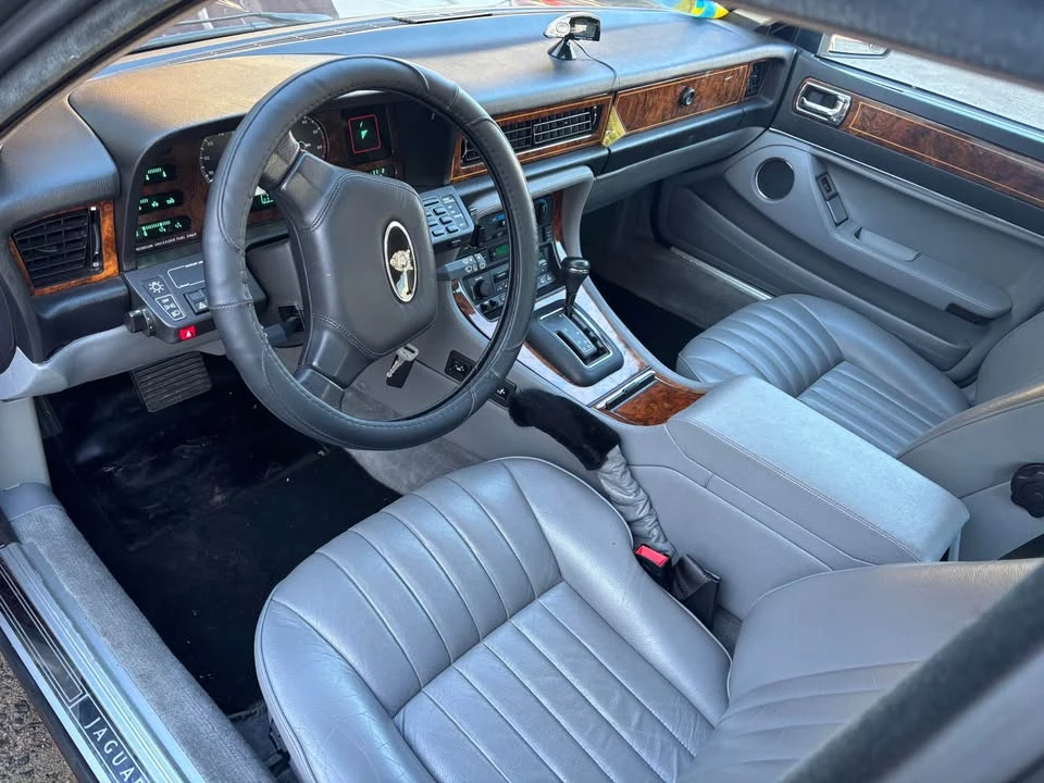 1989 Jaguar XJ40 XJ - Image 9 of 13