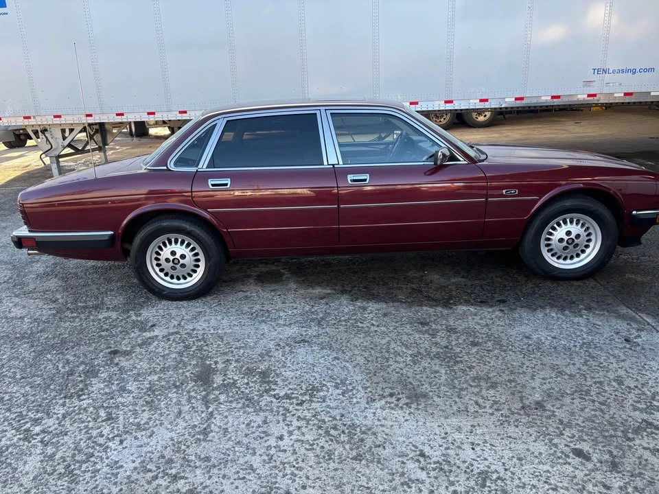 1989 Jaguar XJ40 XJ - Image 4 of 13