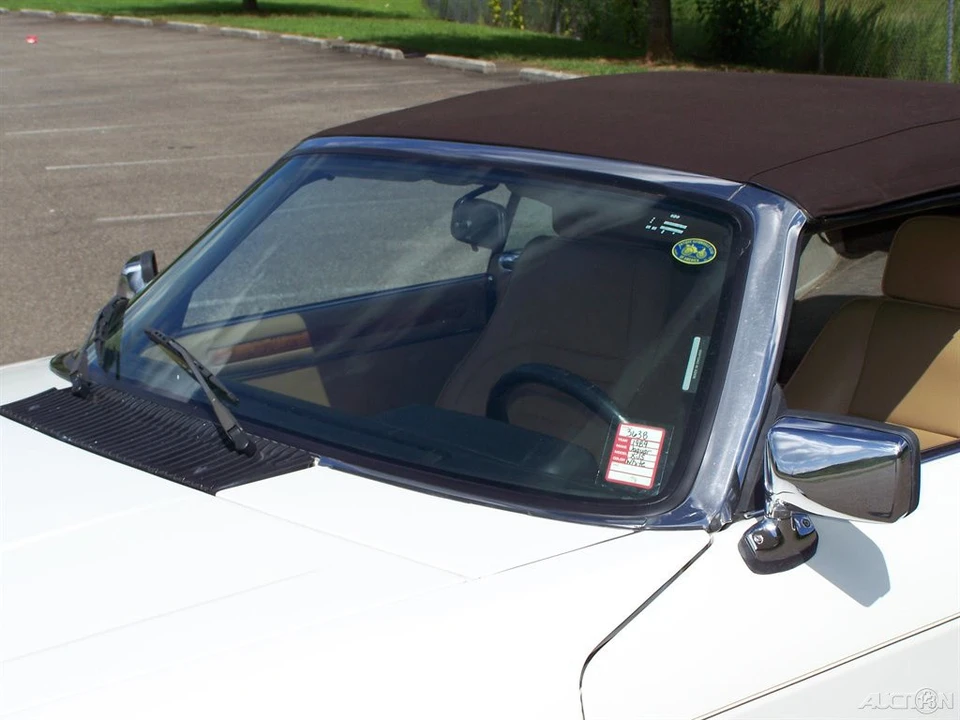 1989 Jaguar XJS Convertible - Image 14 of 21