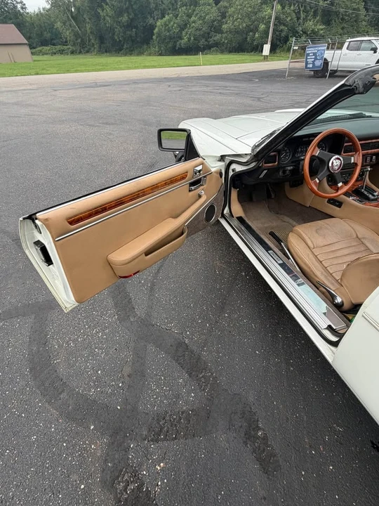 1989 Jaguar XJS Convertible - Image 13 of 20