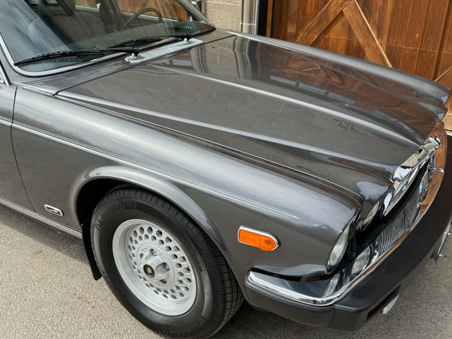 1989 Jaguar XJ Series 3 - Image 14 of 31
