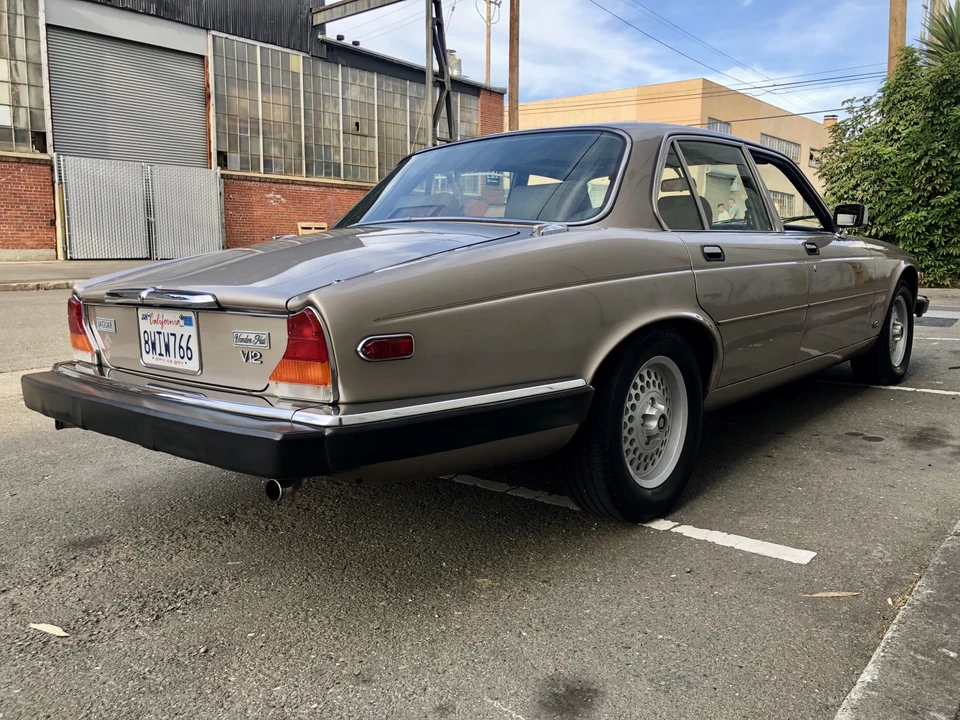 1989 Jaguar XJ Series 3 - Image 14 of 31