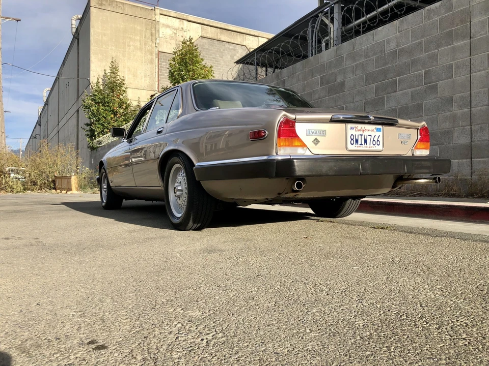 1989 Jaguar XJ Series 3 - Image 11 of 31