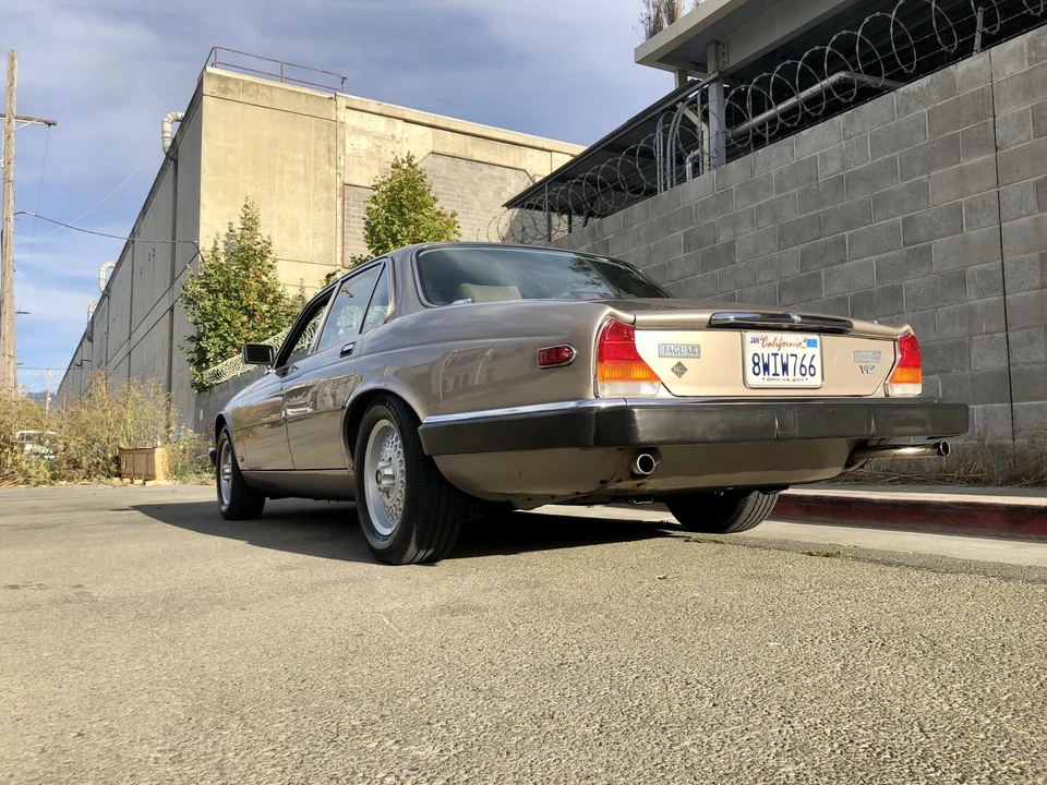 1989 Jaguar XJ Series 3 - Image 10 of 31