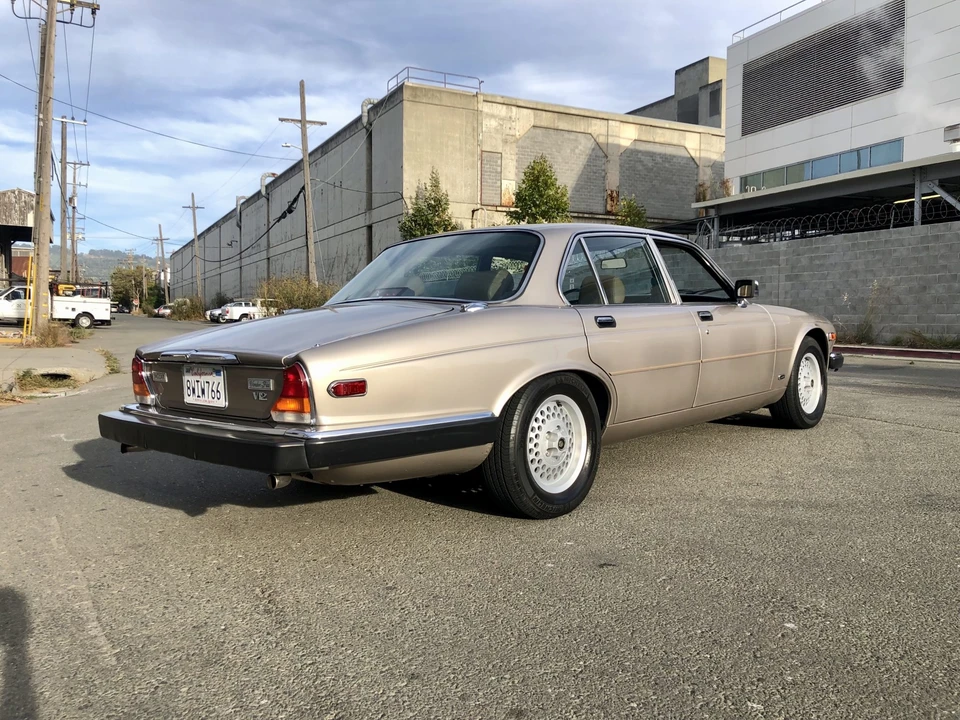 1989 Jaguar XJ Series 3 - Image 26 of 31