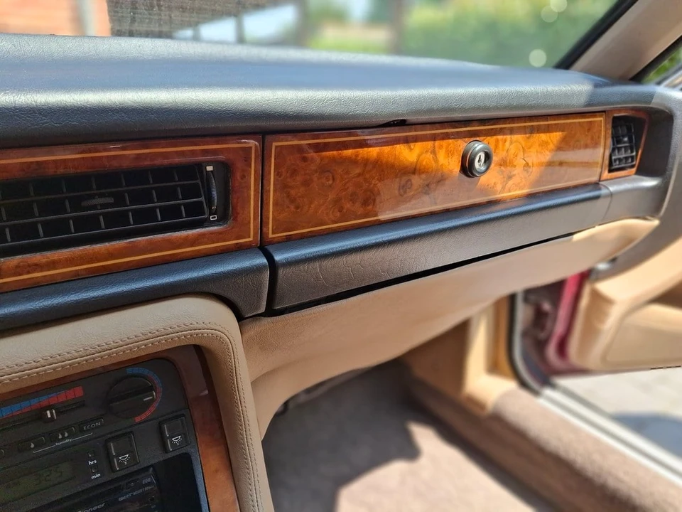 1989 Jaguar XJ40 XJ - Image 17 of 30