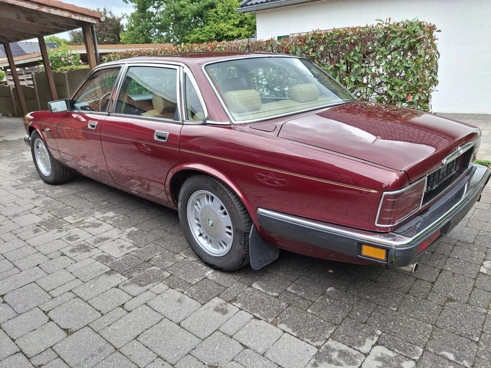 1989 Jaguar XJ40 XJ - Image 5 of 30