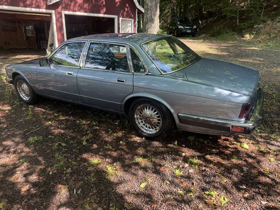 1989 Jaguar XJ40 XJ - Image 4 of 15