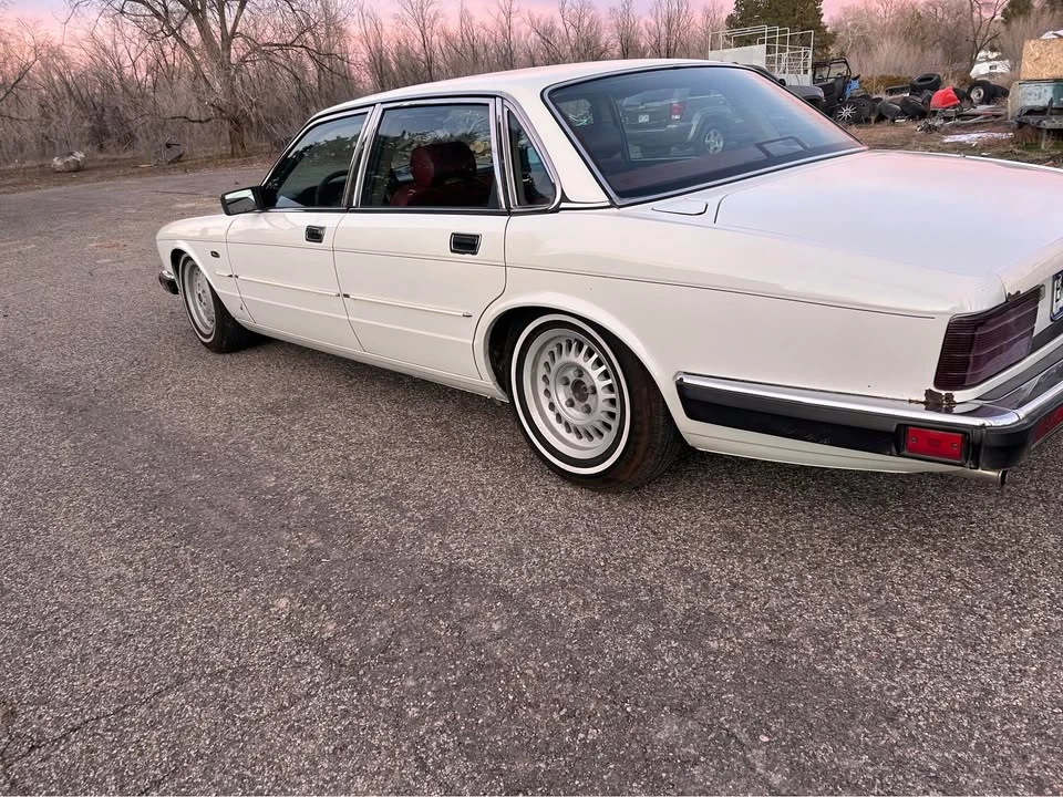 1989 Jaguar XJ Series 3 - Image 3 of 14