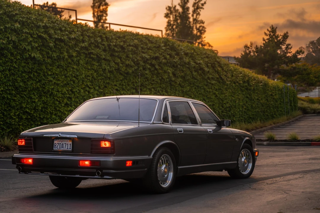 1989 Jaguar XJ40 XJ - Image 17 of 31