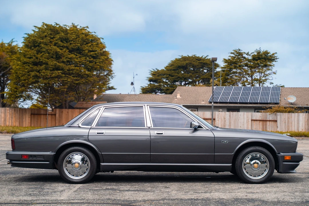 1989 Jaguar XJ40 XJ - Image 10 of 31