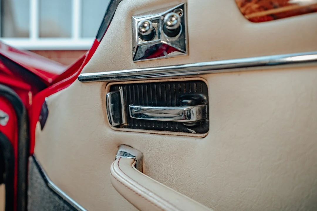 1989 Jaguar XJ-S TWR - Image 28 of 30