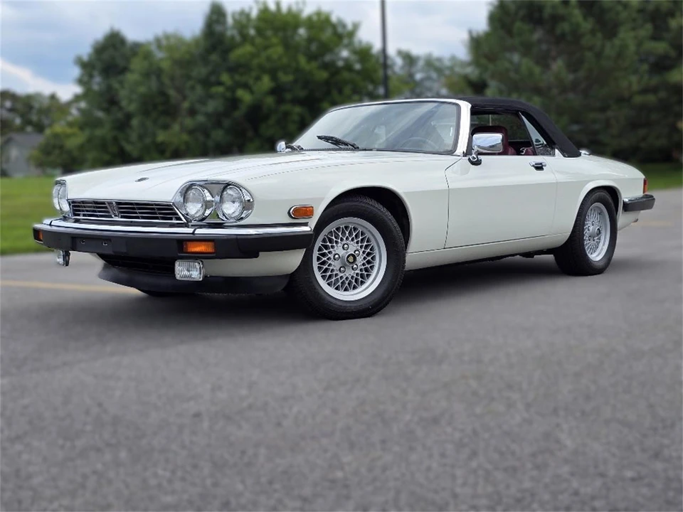 1989 Jaguar XJS - Image 11 of 31