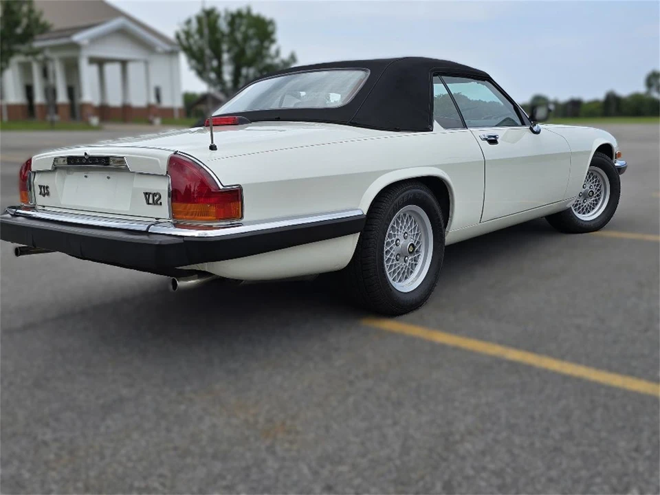 1989 Jaguar XJS - Image 16 of 31
