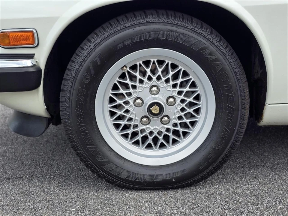 1989 Jaguar XJS - Image 28 of 31