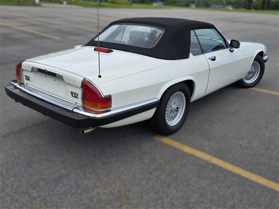 1989 Jaguar XJS - Image 14 of 31