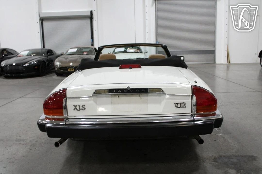 1989 Jaguar XJS - Image 16 of 21