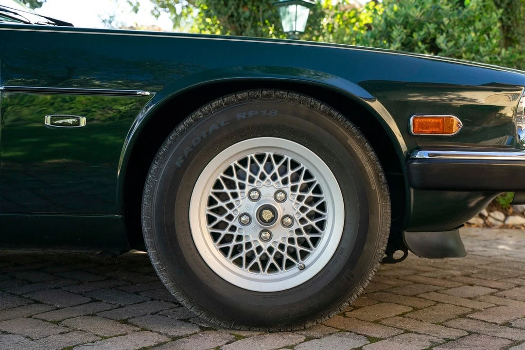1989 Jaguar XJS Convertible - Image 26 of 30