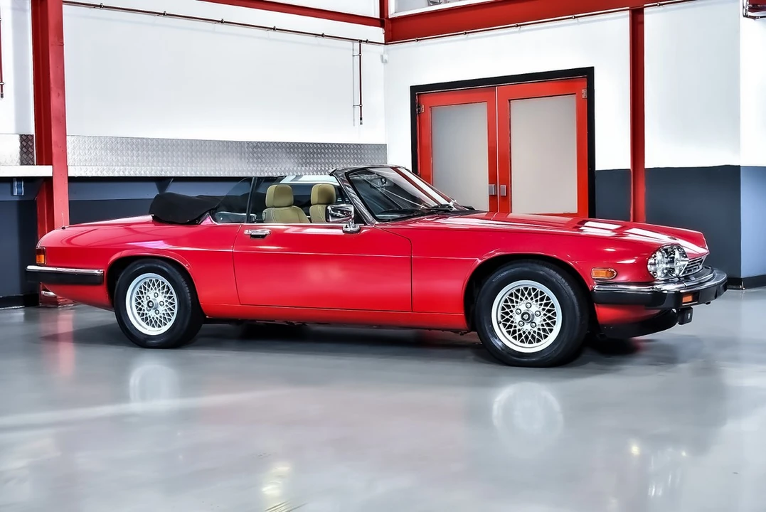 1989 Jaguar XJS Convertible - Image 13 of 30