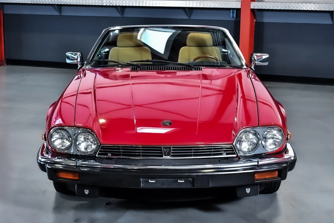 1989 Jaguar XJS Convertible - Image 2 of 30