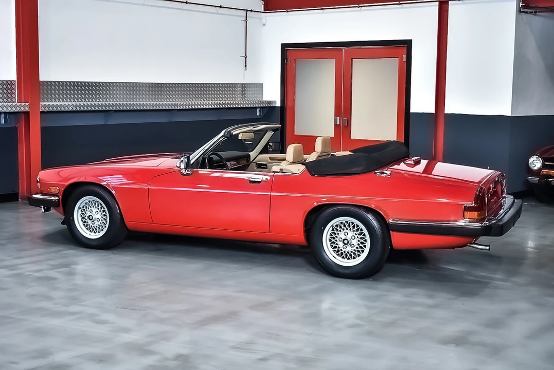 1989 Jaguar XJS Convertible - Image 21 of 30