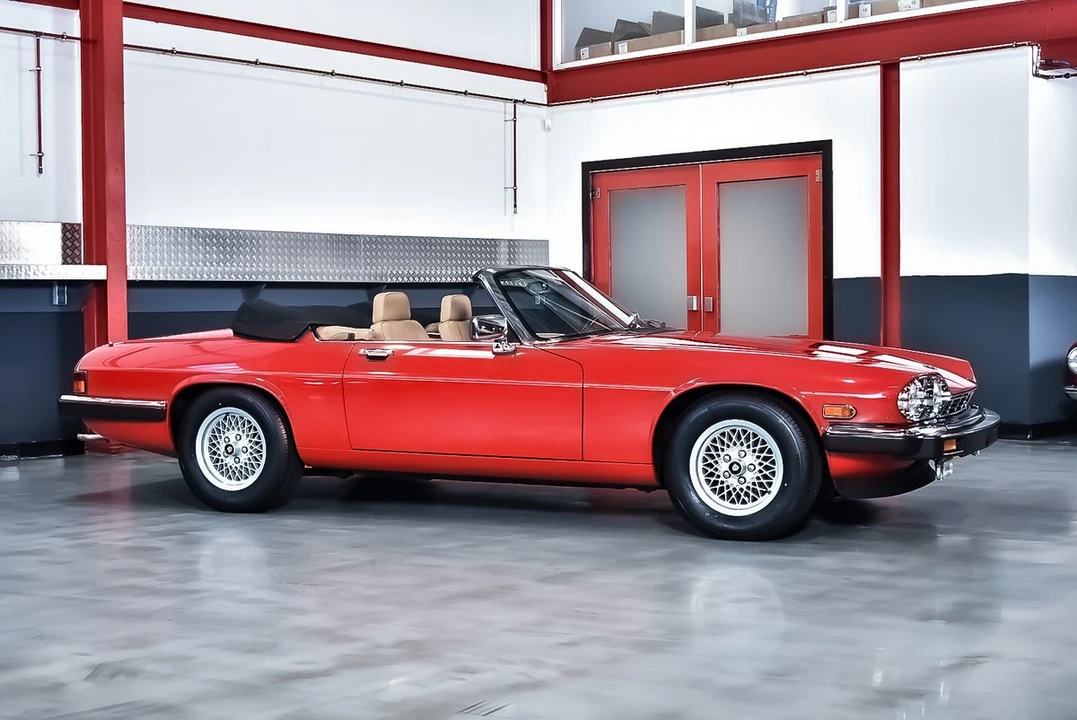 1989 Jaguar XJS Convertible - Image 12 of 30