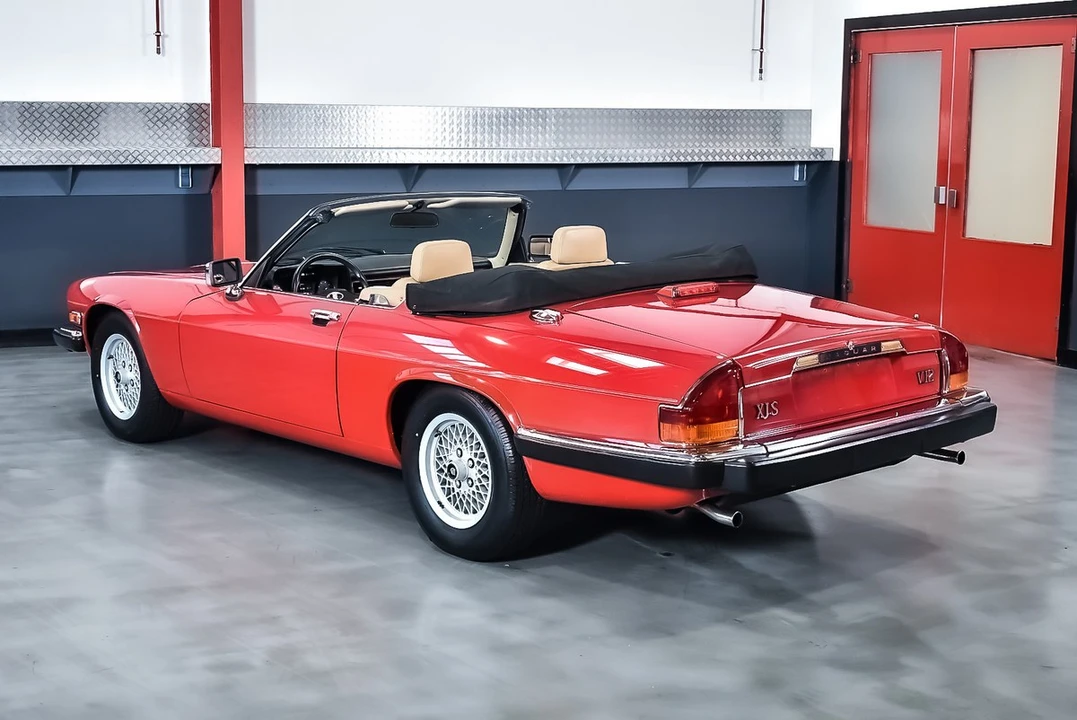 1989 Jaguar XJS Convertible - Image 19 of 30