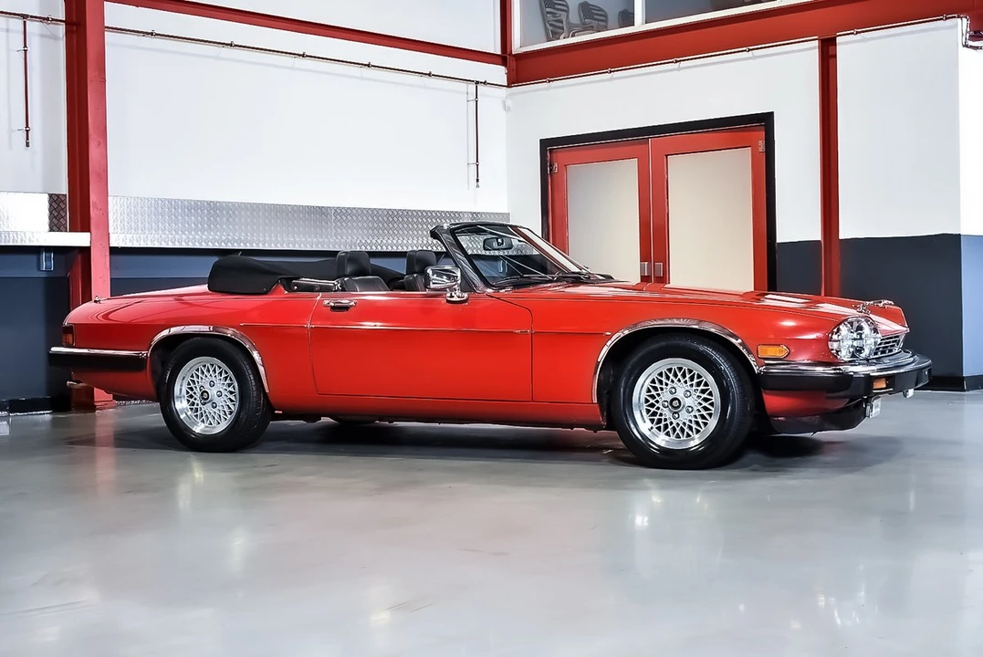 1989 Jaguar XJS Convertible - Image 9 of 30