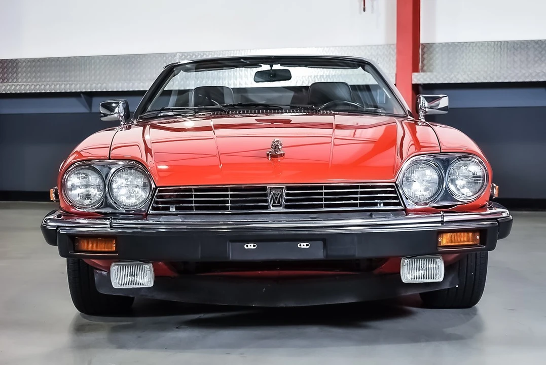 1989 Jaguar XJS Convertible - Image 25 of 30