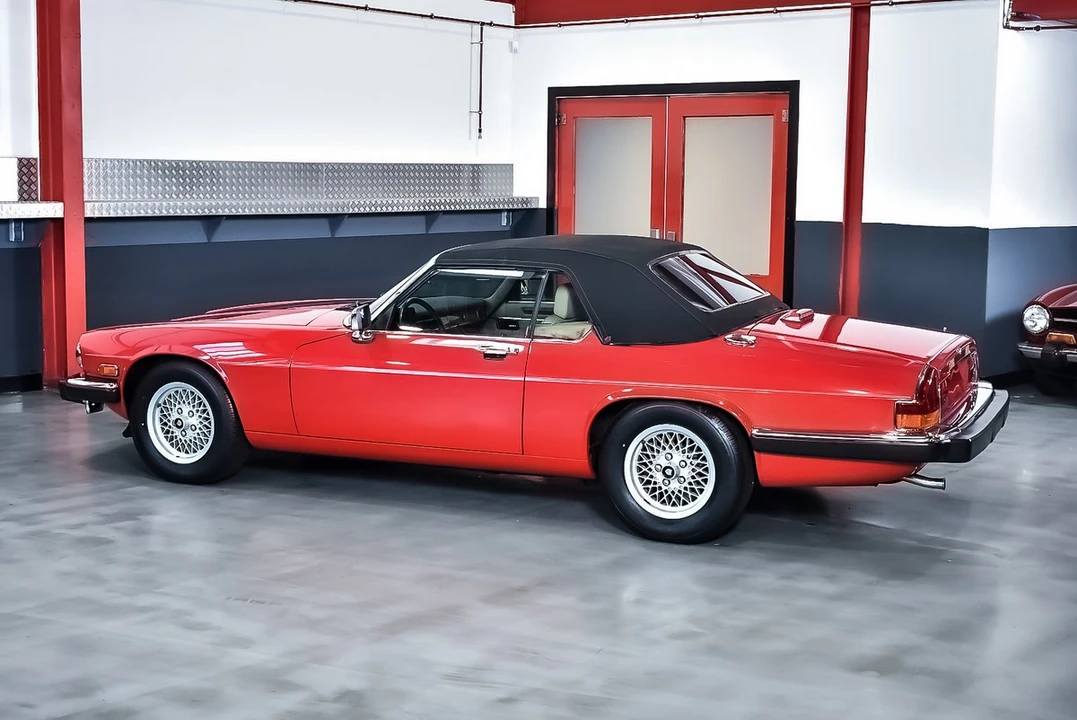 1989 Jaguar XJS Convertible - Image 29 of 30