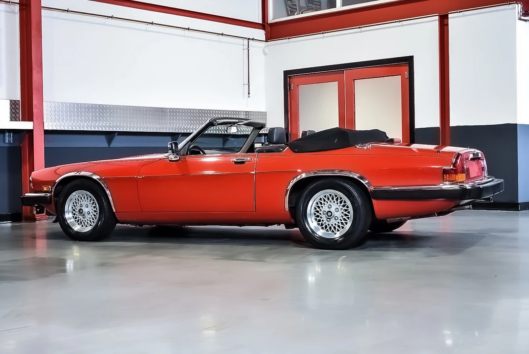 1989 Jaguar XJS Convertible - Image 14 of 30