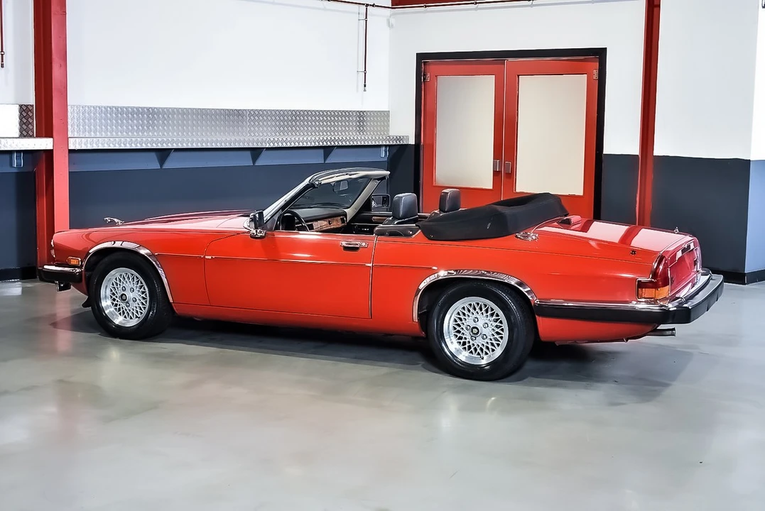 1989 Jaguar XJS Convertible - Image 11 of 30