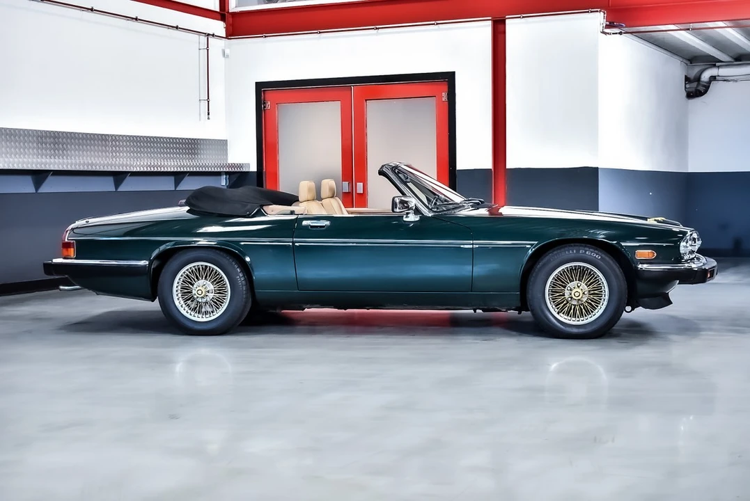 1989 Jaguar XJS Convertible - Image 16 of 30