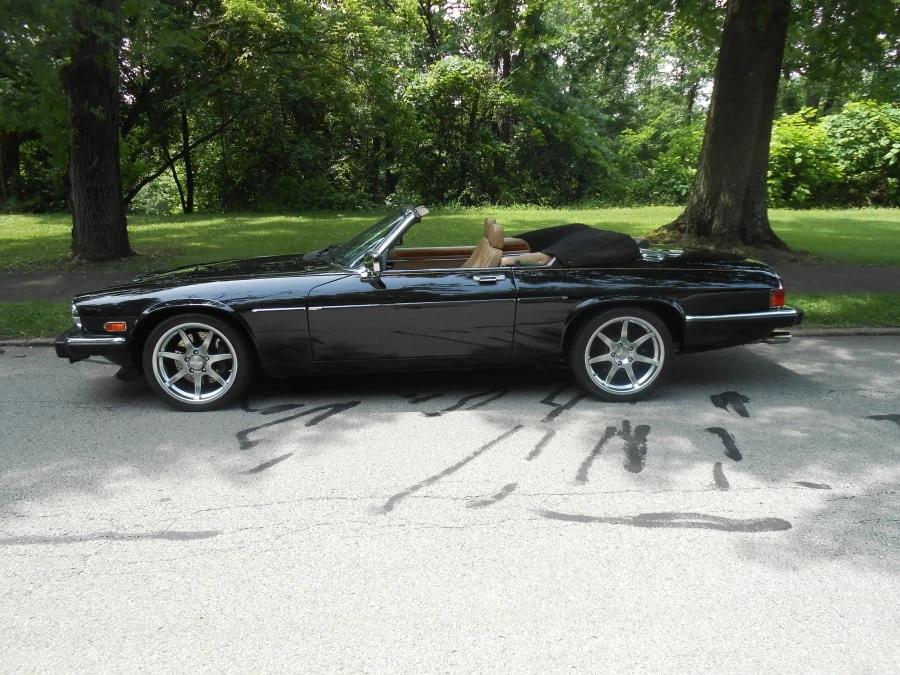 1989 Jaguar XJS Convertible - Image 2 of 11