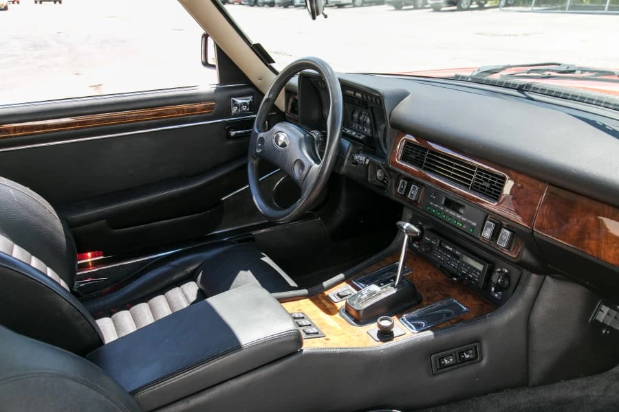 1989 Jaguar XJS Convertible - Image 10 of 20