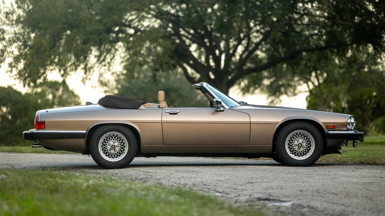 1989 Jaguar XJS Convertible - Image 3 of 31