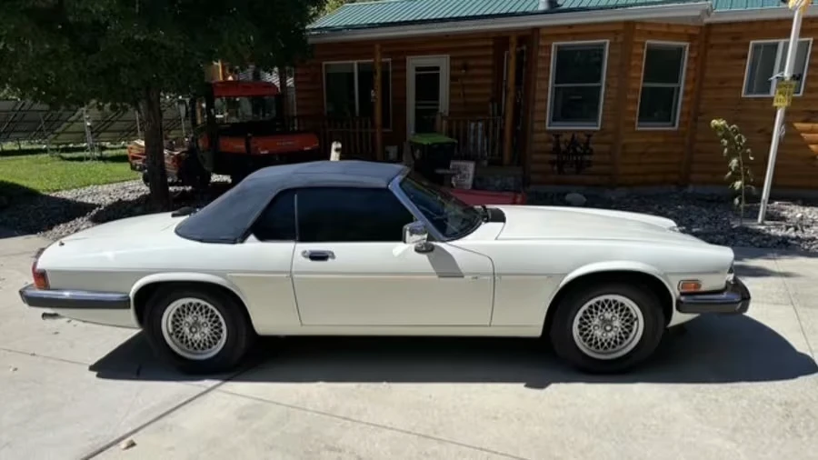 1989 Jaguar XJS Convertible - Image 2 of 17