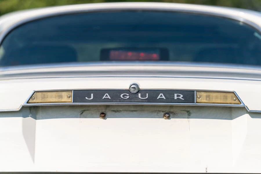 1989 Jaguar XJS - Image 14 of 23